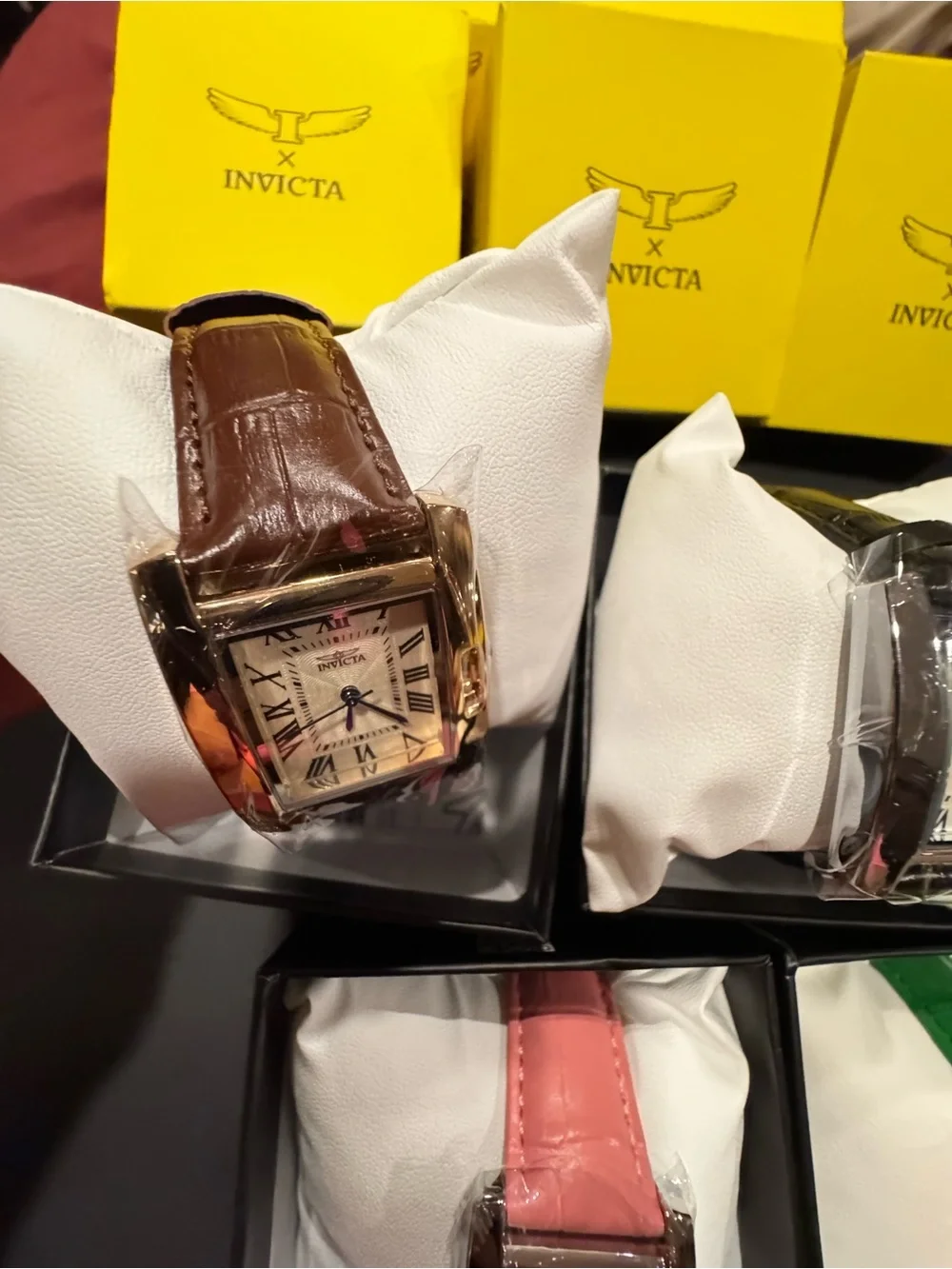 Invicta Women's Leather-Strap Dress Watch Bundle